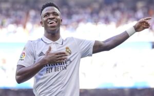 Chelsea sẵn sàng tạo cú nổ chuyển nhượng với Vinicius Jr