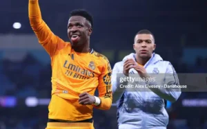 Real nguy cơ mất trắng Vinicius