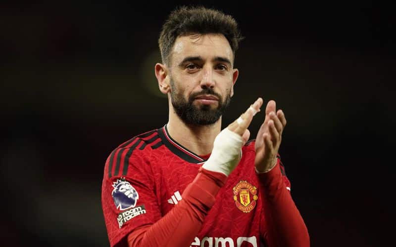 Bruno Fernandes và lời mời gọi từ Paris, khi tham vọng PSG chạm tới trái tim Old Trafford