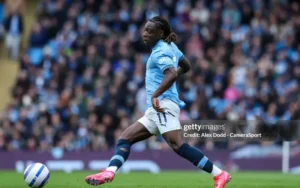 Vì sao Doku đang trở thành quân bài tẩy của Pep?