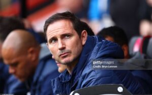Frank Lampard: Hành trình đầy bão tố trên băng ghế huấn luyện