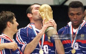 FIFA và những lần nâng số đội dự World Cup