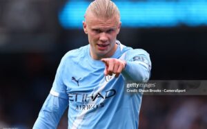 Mối thù của nhà Haaland với Manchester United