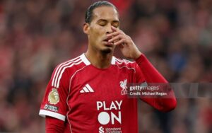 Liverpool khủng hoảng, Van Dijk phải gánh trách nhiệm