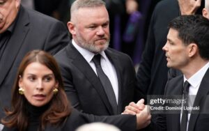 Bí mật cuộc hôn nhân của Rooney