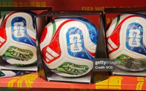 Quả bóng tiêu chuẩn của FIFA có gì khác biệt?