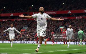 Đằng sau quyết định gia nhập MU của Mbeumo