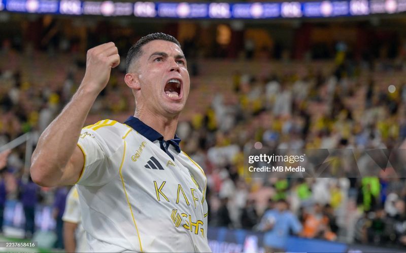 Ronaldo xứng danh tiền đạo toàn diện nhất thế giới