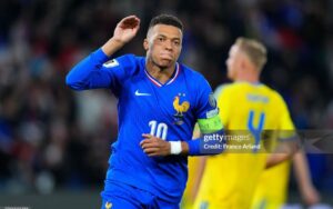 Kỷ lục ghi bàn của Mbappe ở tuổi 26