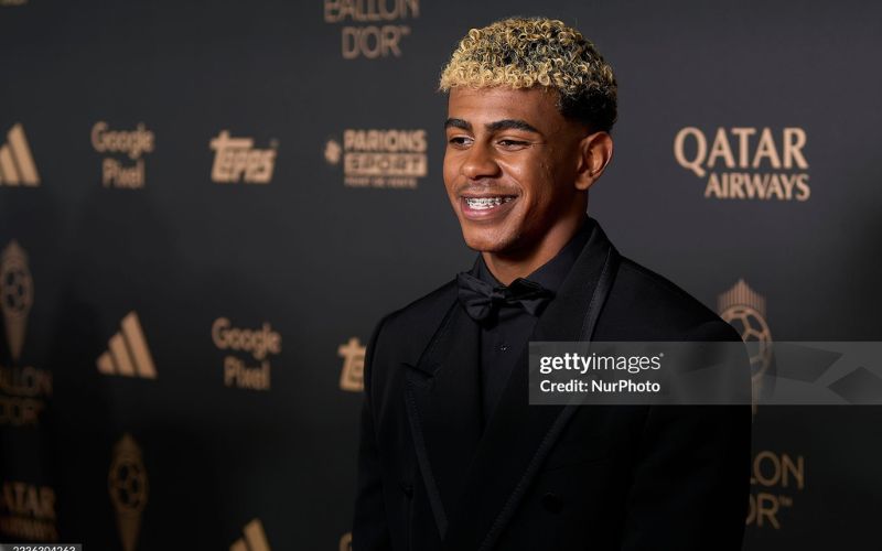 Yamal làm CĐV ngán ngẩm: Chấn thương háng nhưng không bỏ đam mê tiệc tùng