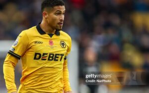 Wolves và nguy cơ mất Joao Gomes