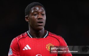 MU hãy giải thoát cho Kobbie Mainoo