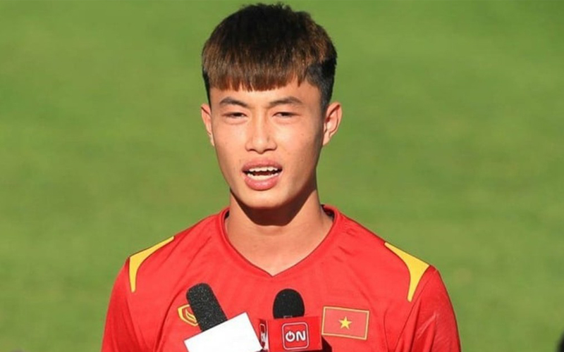 Văn Trường lỡ hẹn SEA Games, CLB Hà Nội cam kết đồng hành đến ngày trở lại