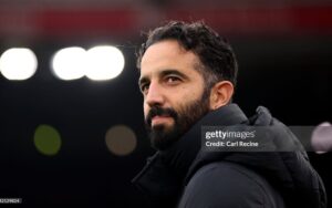 Manchester United bắt đầu định hình lối chơi mới