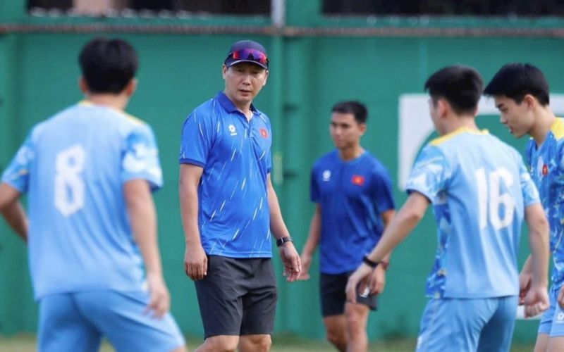 U22 Việt Nam đề phòng thảm họa trọng tài trước chung kết với Thái Lan