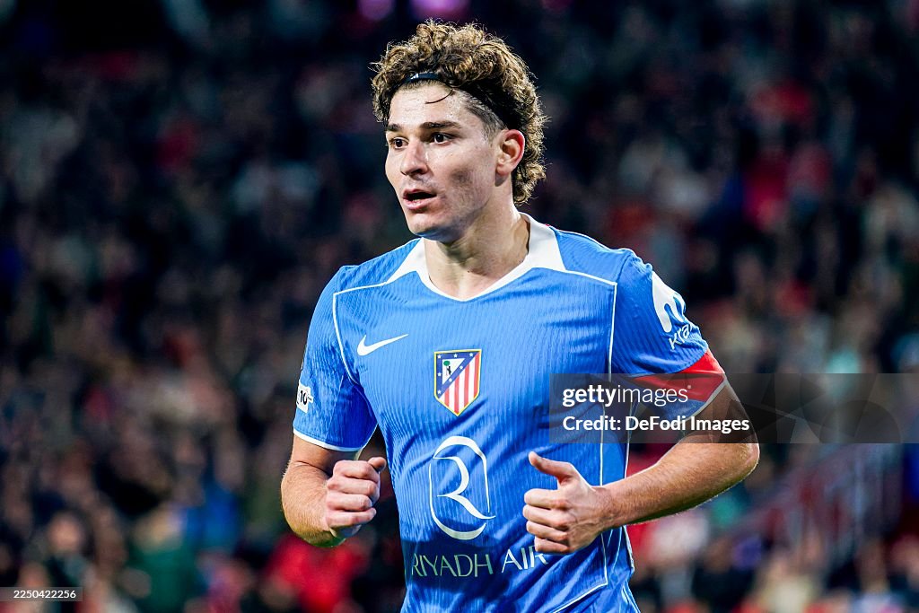 100 triệu euro cho Julián Álvarez: Atlético Madrid đang thực sự muốn điều gì?