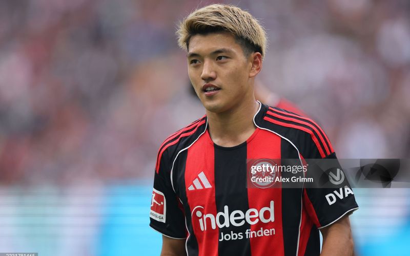 Hiện tượng bóng đá Nhật Bản trên đất Đức