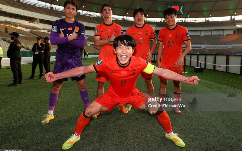 Báo Trung Quốc cũng kinh ngạc trước trận thua đậm của U23 Việt Nam