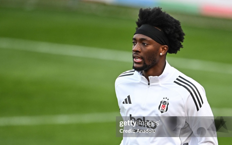 Cựu sao Chelsra tái xuất Ngoại hạng Anh