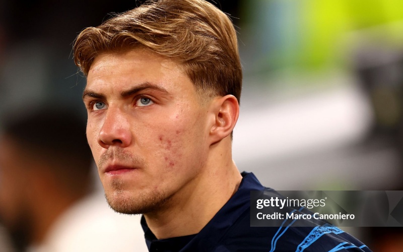 Napoli “chốt sổ” Hojlund, MU thu có khoản tiền lớn để tái đầu tư