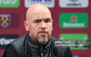 Ten Hag tái xuất bóng đá