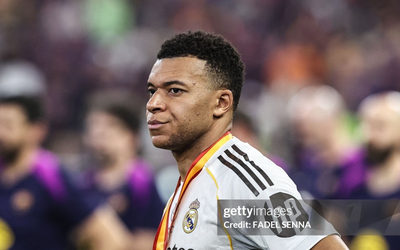 Mbappe bỏ ngỏ đại chiến Man City
