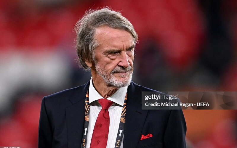 Khi kế hoạch 3 năm của Sir Jim Ratcliffe sụp đổ chỉ sau 14 tháng