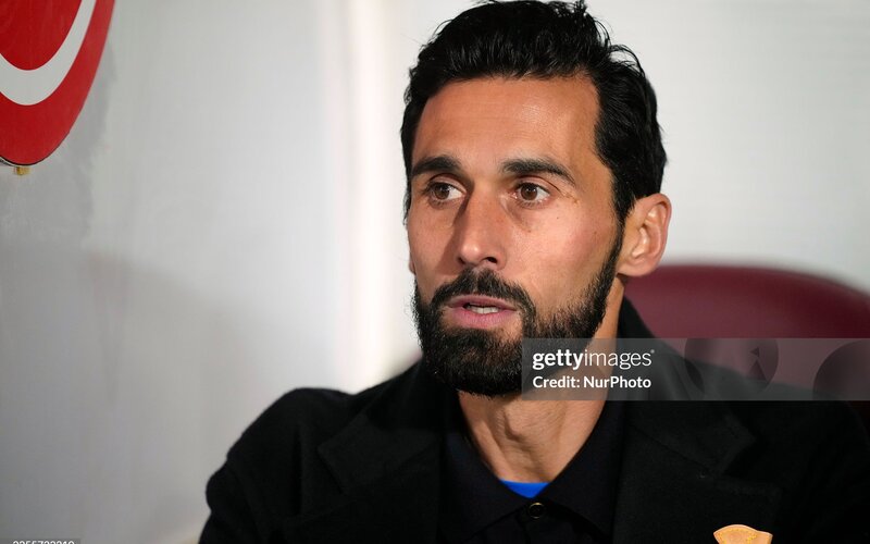 Nhìn lại màn ra mắt kinh hoàng của Arbeloa