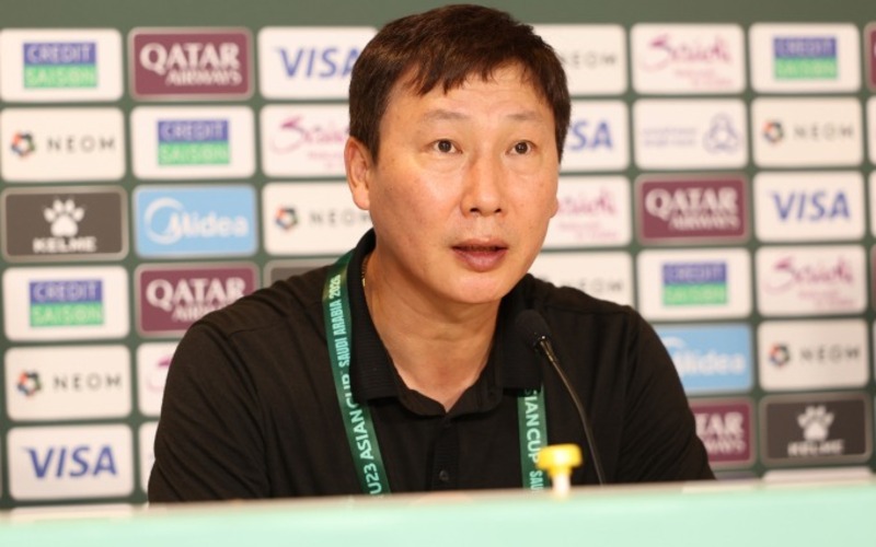 Niềm tự hào Kim Sang-sik và nỗi buồn Lee Min-sung