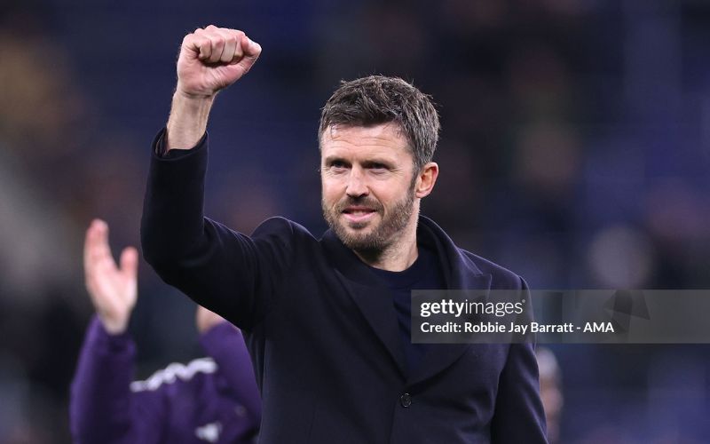 Carrick thổi luồng sinh khí mới, MU bay cao tại Premier League