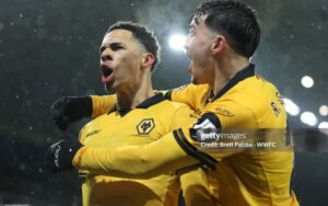 Tài năng 19 tuổi của Wolves đẩy Arsenal ngã ngựa