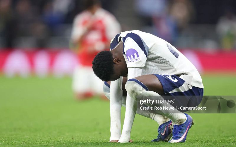 Tottenham trước bờ vực thảm họa 260 triệu bảng