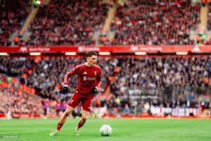 Arne Slot tính ‘đại phẫu’ Liverpool trước giờ G Champions League