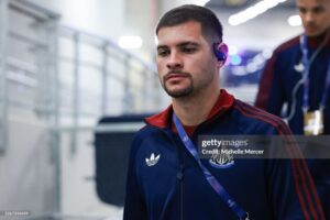 MU áp sát mục tiêu Bruno Guimaraes