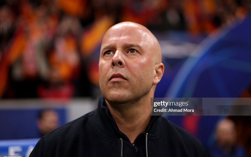 Liverpool thua Galatasaray trong trận 100 của Slot