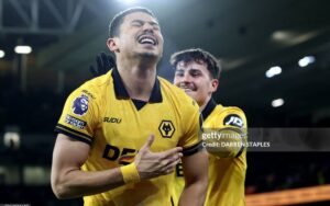 Wolverhampton hạ gục đương kim vô địch Liverpool