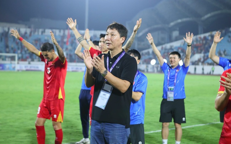 Đội tuyển Việt Nam chính thức trở lại Top 100 FIFA